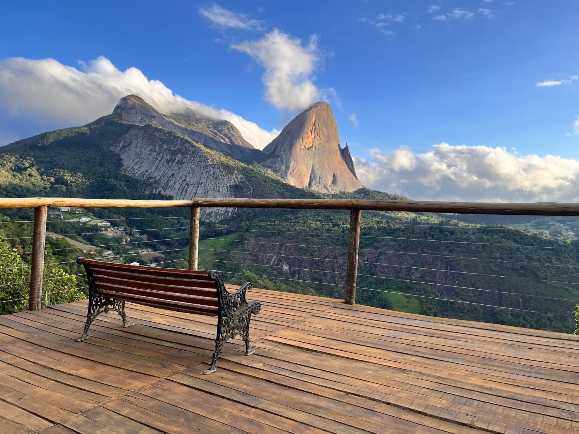 Aroso Paco Hotel Pedra Azul  Bagian luar foto The Pedraforca