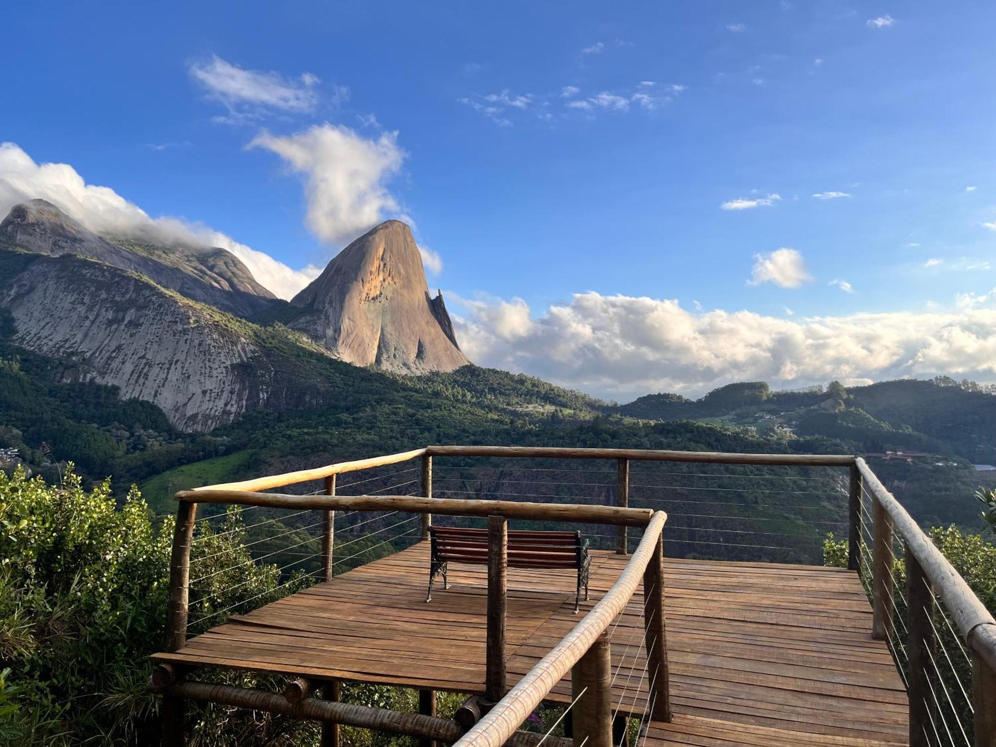 Aroso Paco Hotel Pedra Azul  Bagian luar foto View of the mountain from the viewing platform